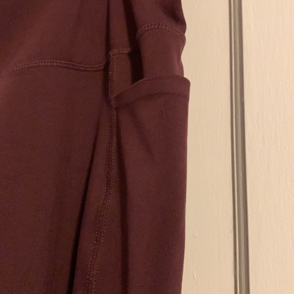 GUC! Danskin maroon athletic pants.